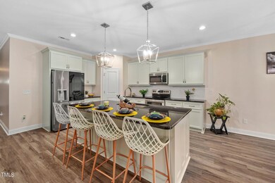 15-web-or-mls-33-hawks-croft-ct
