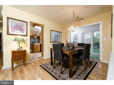 892 Westminster Dr N, Southampton, NJ 08088 - photo 7