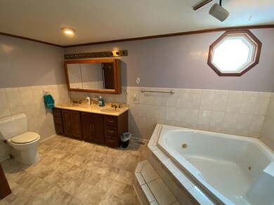 630 W Elm St, New Carlisle, IN 46552 - photo 7