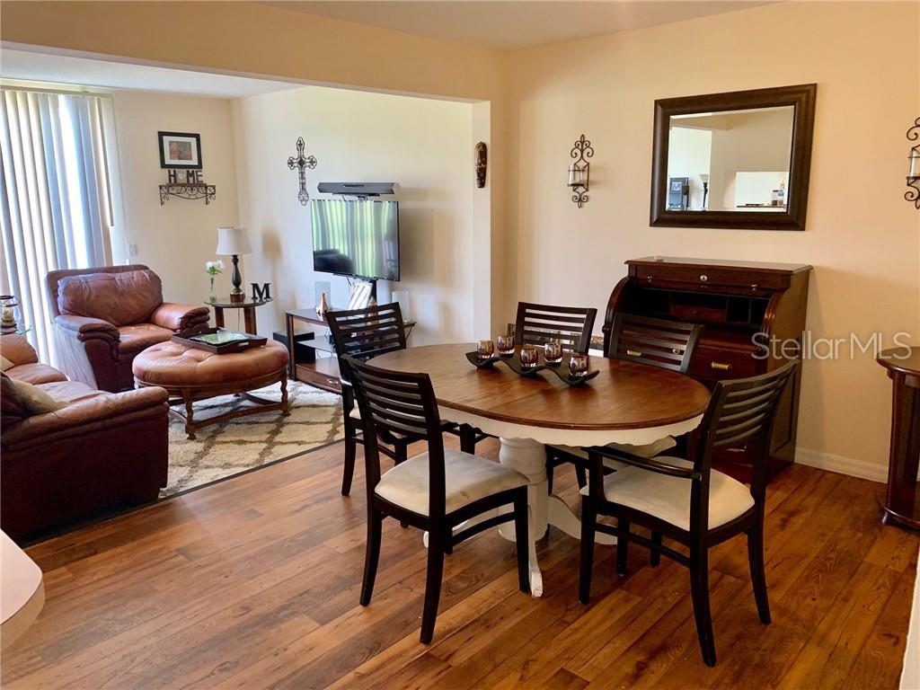 425 Caribbean Dr, Davenport, FL 33897 - photo 5