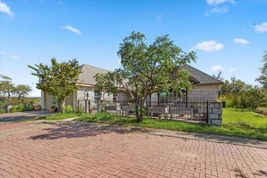 300 Logans Way, Blanco, TX 78606 - photo 4