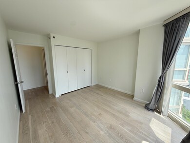 Mandalay on the Hudson unit 2001, Jersey City, NJ 07302 - photo 3