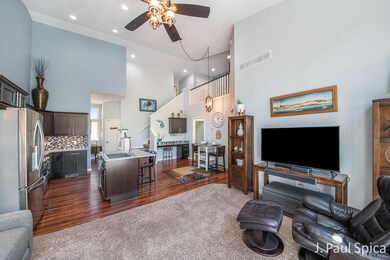 Living Room/Kitchen