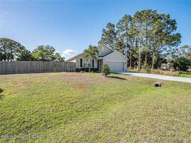 734 Simon St SE, Palm Bay, FL 32909 - photo 4