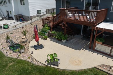 609 Endeavor Ave, Urbana, IA 52345 - photo 5