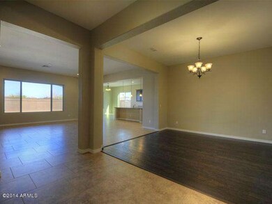 006_Dining Room