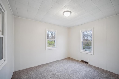 4290 NW 11th St, Des Moines, IA 50313 - photo 7