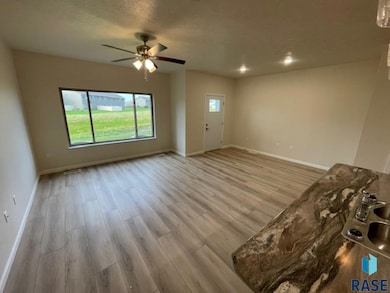 9308 W 32nd St unit 7, Sioux Falls, SD 57106 - photo 2