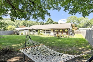 52 Lohnes Rd, Framingham, MA 01701 - photo 2