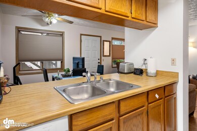 16-Kitchen_SLS_-4197