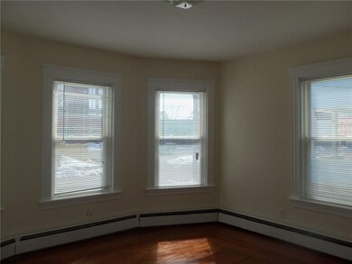 172 Coyle Ave, Pawtucket, RI 02861 - photo 3