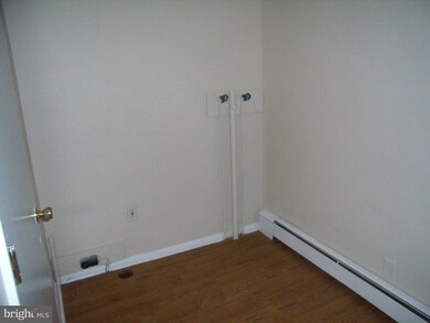 1107 Sycamore St, Wilmington, DE 19805 - photo 4