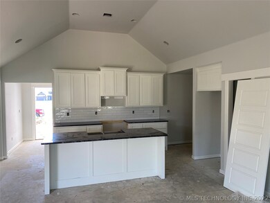 22621 E 102nd St S, Broken Arrow, OK 74014 - photo 2