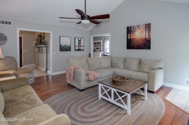 472 Wava Dr, Mount Washington, KY 40047 - photo 7