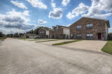 10610 Pine Landing Dr unit B, Houston, TX 77088 - photo 4