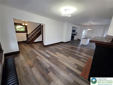 1150 W Elm St, Scranton, PA 18504 - photo 5