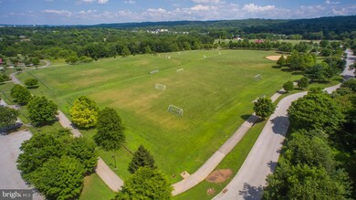 8 Parkview Cir, Chesterbrook, PA 19087 - photo 3