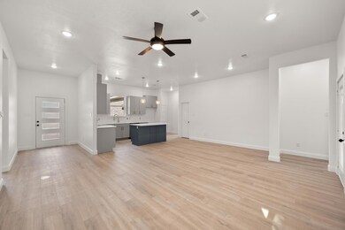 1309 Johnson Ave, Ennis, TX 75119 - photo 4