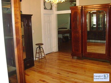 617 Blanco St, San Marcos, TX 78666 - photo 4