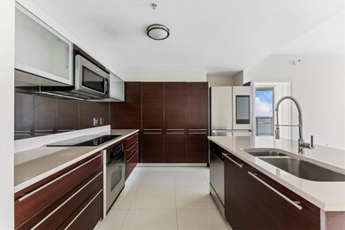 Quantum On the Bay unit 3702, Miami, FL 33132 - photo 3