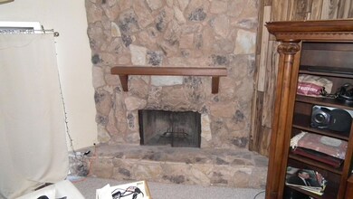 1721 2nd St S unit A, Jacksonville Beach, FL 32250 - photo 3