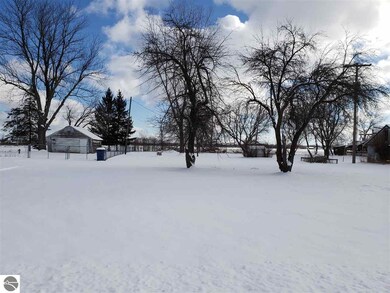 401 S Railroad St, Turner, MI 48765 - photo 7