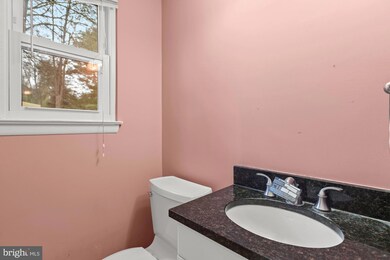 19020 Queens Cross Ln, Germantown, MD 20876 - photo 7