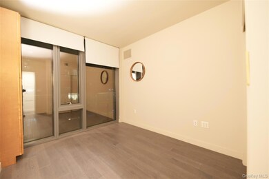 13103 40th Rd unit 18, Flushing, NY 11354 - photo 4