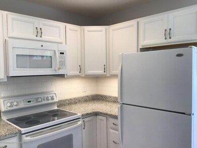 52 Claremont Ct, Red Bank, NJ 07701 - photo 3