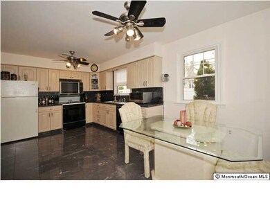 80 Jackson St, Keyport, NJ 07735 - photo 3