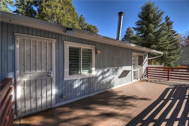 31435 Oakleaf Dr, Running Springs, CA 92382 - photo 3