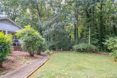 2560 E Broad St, Statesville, NC 28625 - photo 7