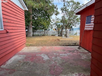 95 S 17th Ave, Elgin, OR 97827 - photo 4