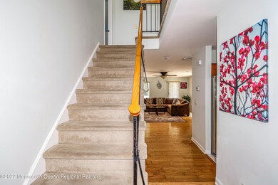 44 Winchester Dr, East Windsor, NJ 08520 - photo 4