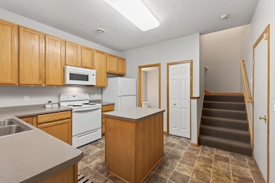 Closet and 1/2 bath near kitchen for convenience