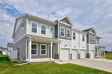 9669 Crestview Dr, West Des Moines, IA 50266 - photo 2