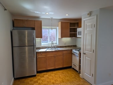 35 Homer Ave unit 7, Cambridge, MA 02138 - photo 2