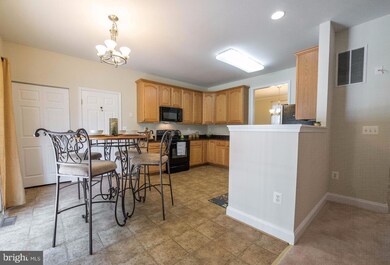 24175 Wheatherby Dr, Hollywood, MD 20636 - photo 3