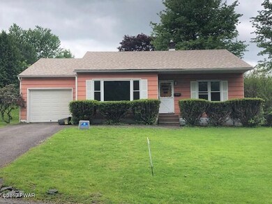 26 Crestmont Dr, Honesdale, PA 18431 - photo 2