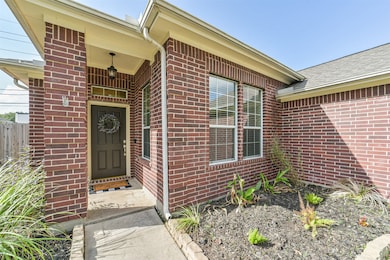 22015 Falvel Dr, Spring, TX 77389 - photo 3