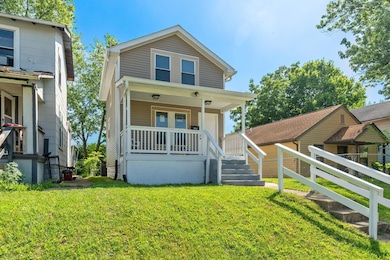 911 Camden Ave (Exterior)-3