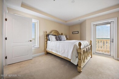 06-Bedroom