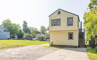 833-E-Vine-5
