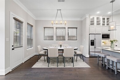 1711 Waterbury Way, Houston, TX 77055 - photo 6