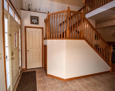 2206 Maple Leaf Ct, Pocono Lake, PA 18347 - photo 7