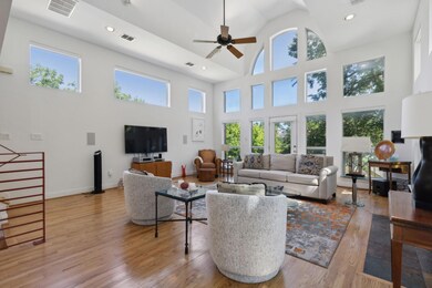 2701 Lee St, Dallas, TX 75206 - photo 2