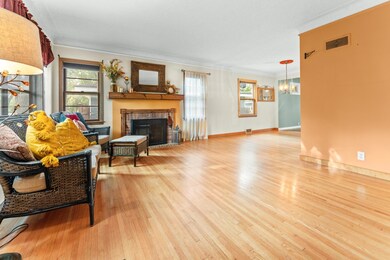 4253 Ewing Ave N, Robbinsdale, MN 55422 - photo 4