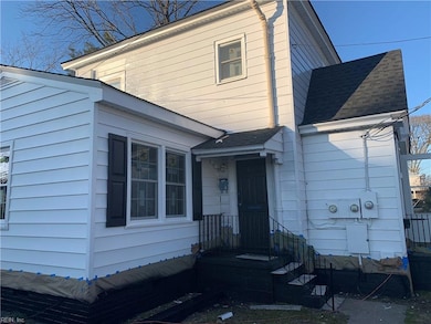 307 Wellons St, Suffolk, VA 23434 - photo 2