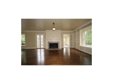 Spacious living room w/WBFP