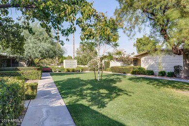 17622 N 104th Ave, Sun City, AZ 85373 - photo 5